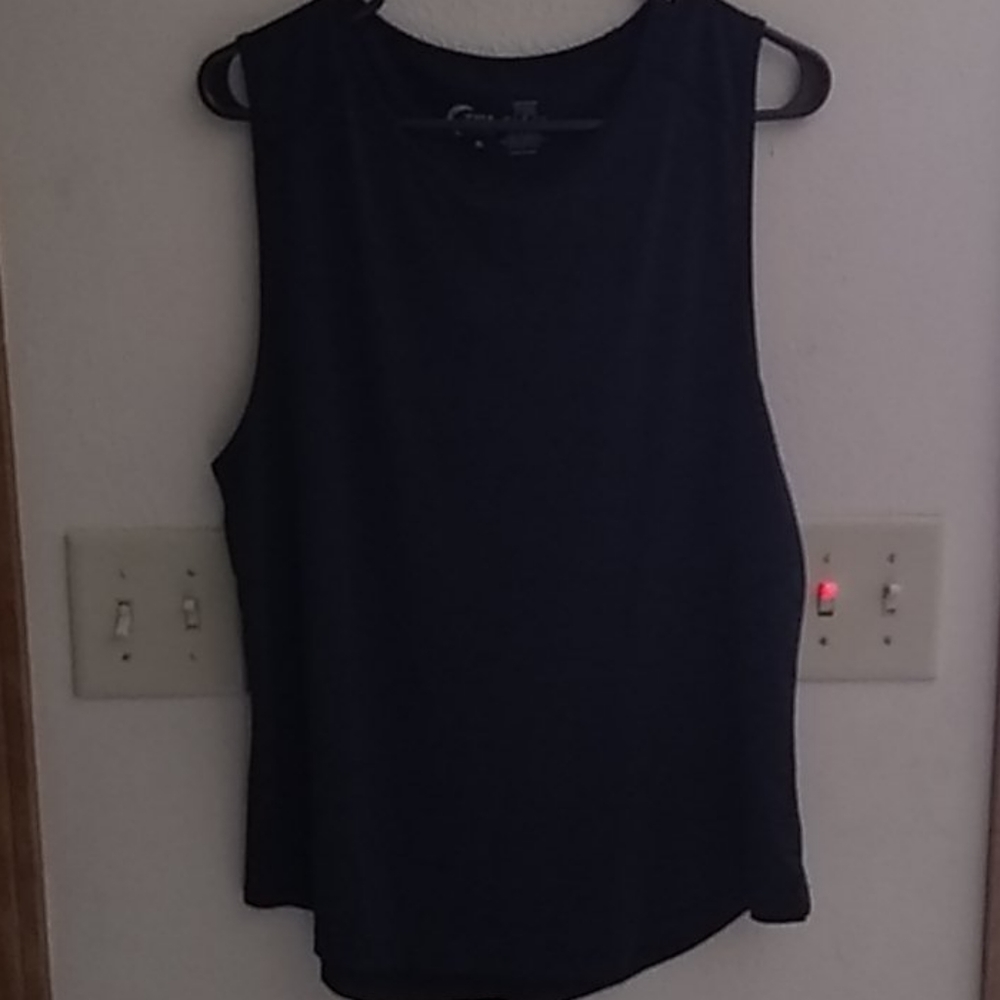 Zyia black horizon tank XL